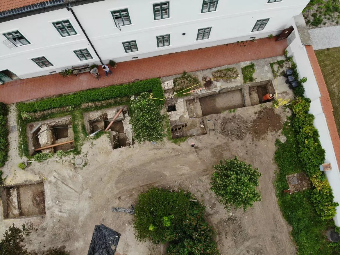 Archaeological excavations led by BTK in the area of the Benedictine monastery in Bakonybél have been completed
