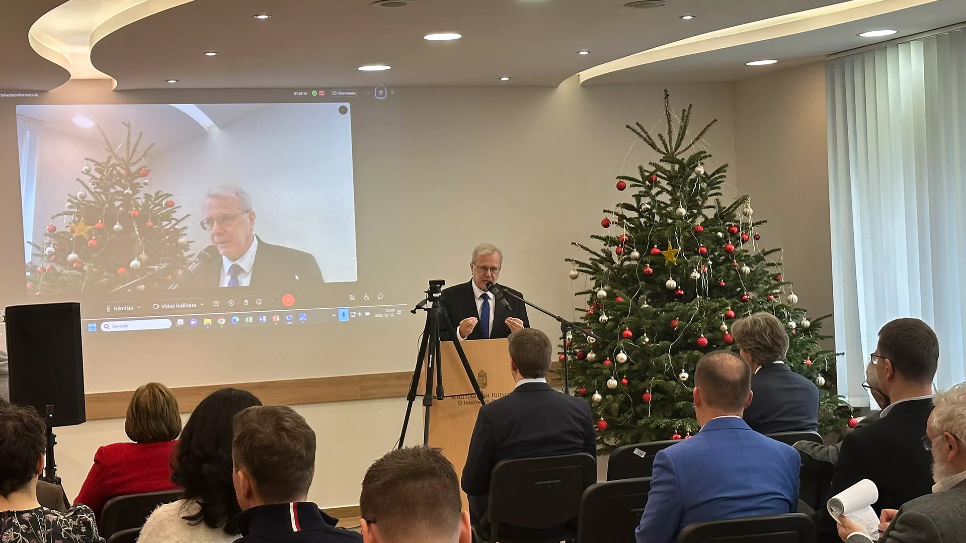 HUN-REN President Balázs Gulyás delivers a presentation at the conference on renewing the domestic scholarship programme