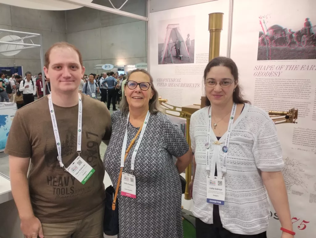 Magyar kutatók a Berlinben megrendezett 28th General Assembly of IUGG-n Eötvös175 címmel szerveztek kiállítást