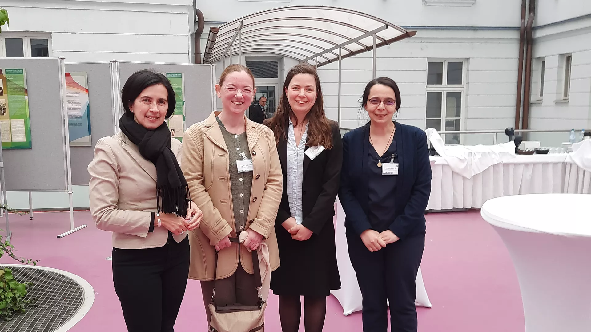 Az ELKH-OSZK Fragmenta et Codices Kutatócsoport tagjai tavasszal nemzetközi konferenciákon ismertették kutatási eredményeiket