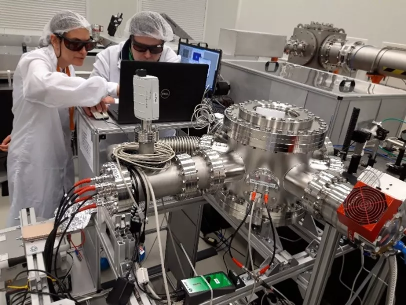 Wigner RCP and ELI-ALPS researchers develop compact laser particle accelerator with potential applications in healthcare and industry