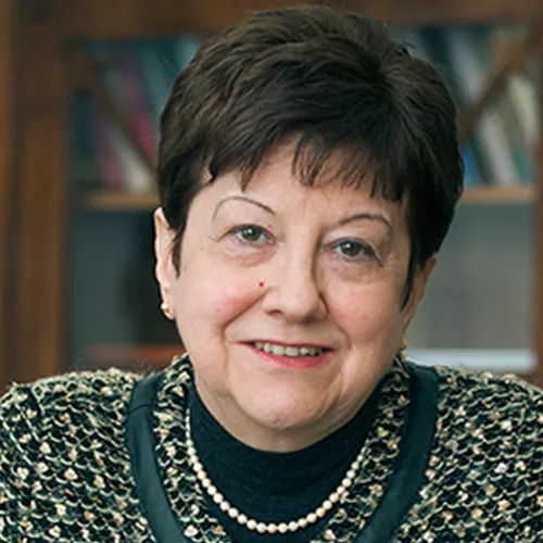 Maróth Miklós, az ELKH elnöke mellett a kutatóhálózatból további húszan részesültek állami kitüntetésben a március 15-ei nemzeti ünnep alkalmából