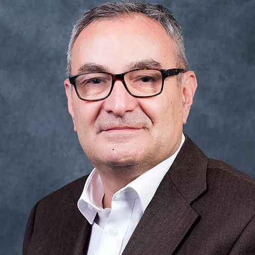 Maróth Miklós, az ELKH elnöke mellett a kutatóhálózatból további húszan részesültek állami kitüntetésben a március 15-ei nemzeti ünnep alkalmából