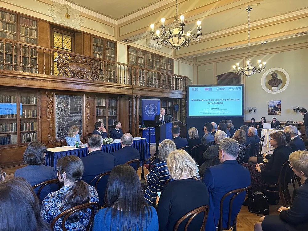 Balázs Gulyás receives prestigious 2023 Semmelweis Budapest Award in recognition of his outstanding scientific work