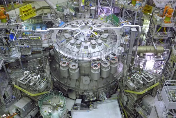 Involving HUN-REN EK-CER researchers, European and Japanese engineers have successfully achieved a tokamak plasma for the first time at the JT-60SA experimental fusion device in Naka