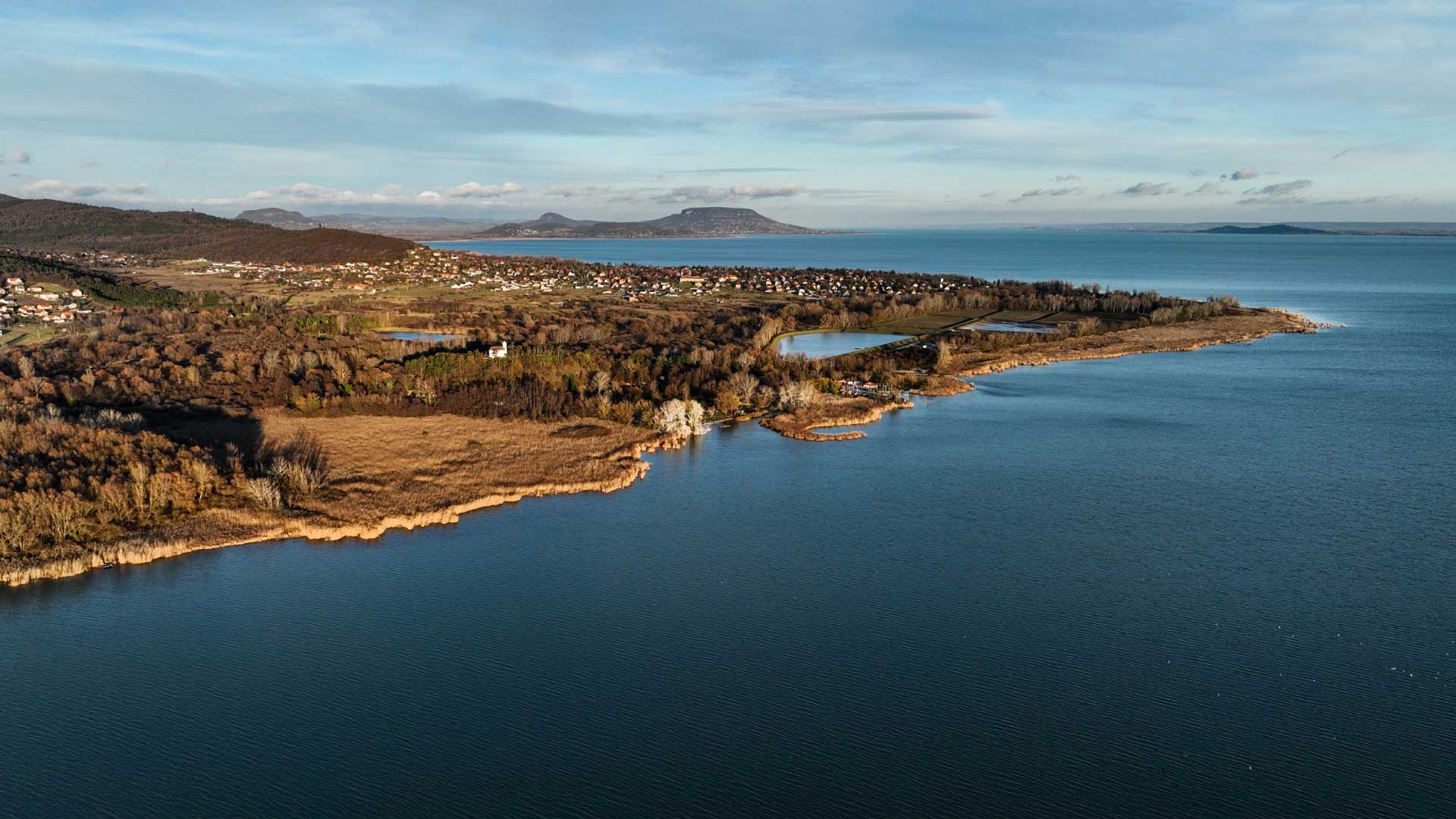 Centuries-old military maps and latest satellite imagery reveal 300 years of human impact on Lake Balaton