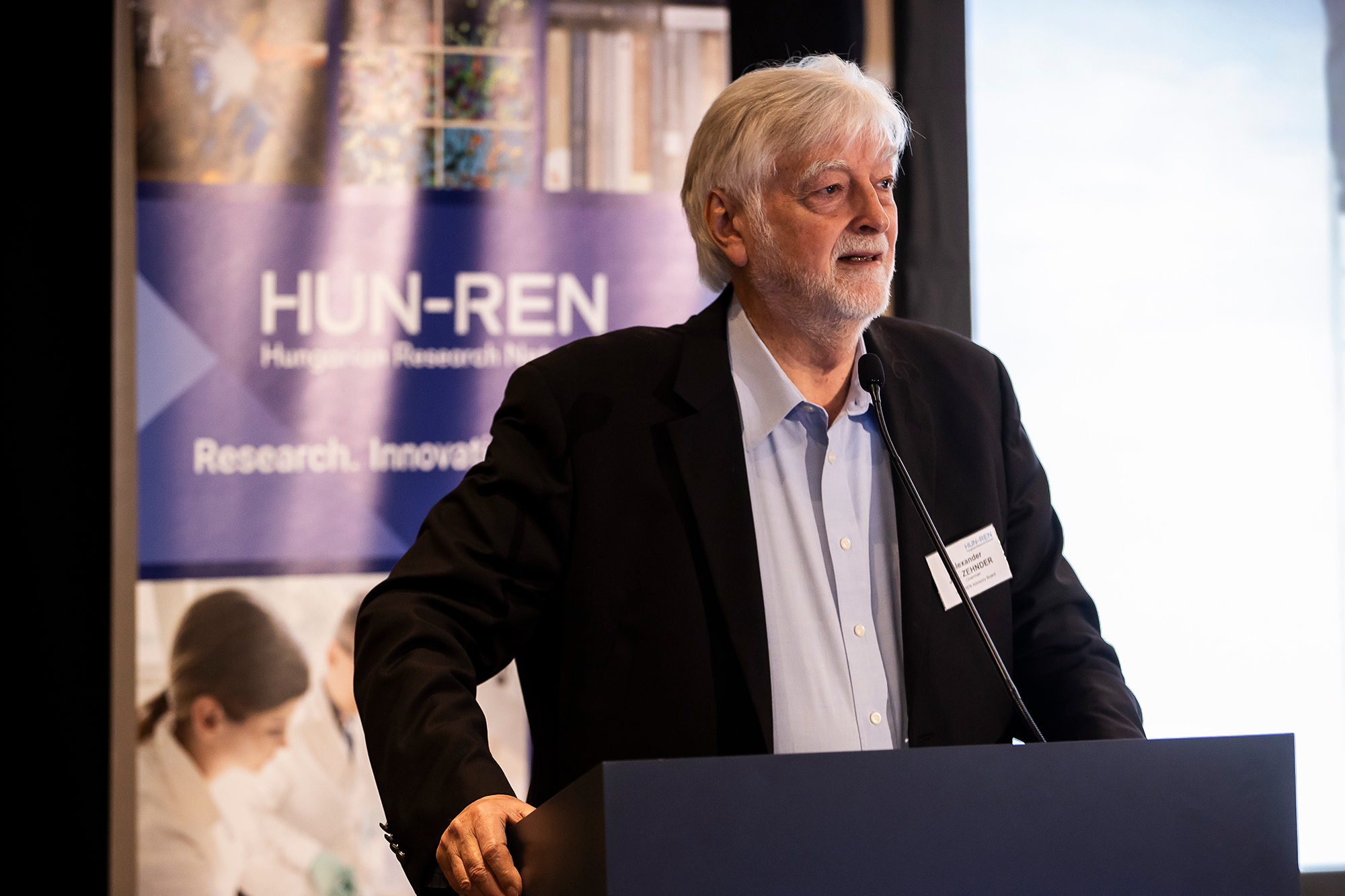 Lezajlott a HUN-REN harmadik stratégiai workshopja | Fókuszban az értékelés és a kutatásokat segítő mesterséges intelligencia