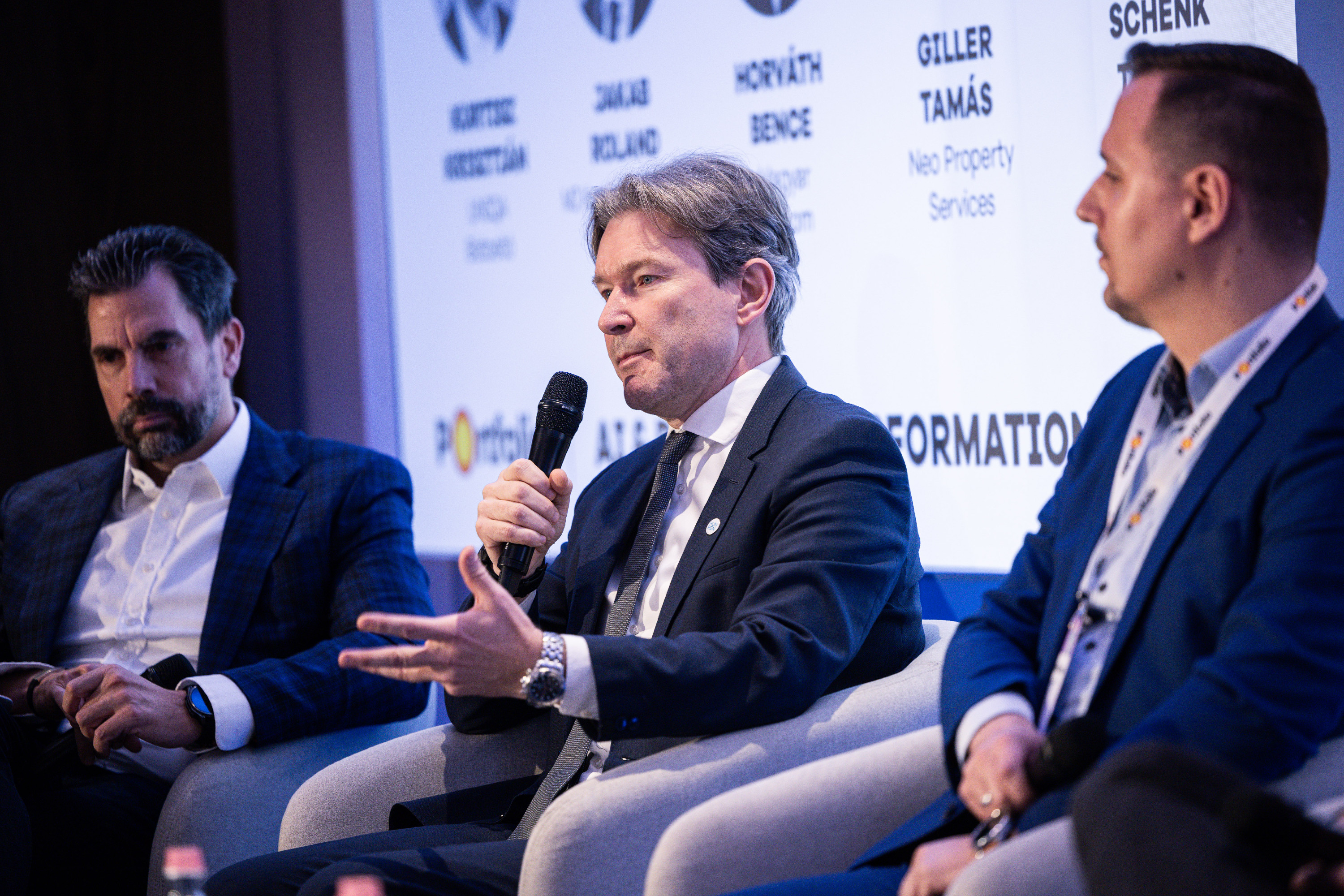 Jakab Roland: az AI nem kiváltja a kutatókat, hanem felgyorsítja a tudományos áttöréseket